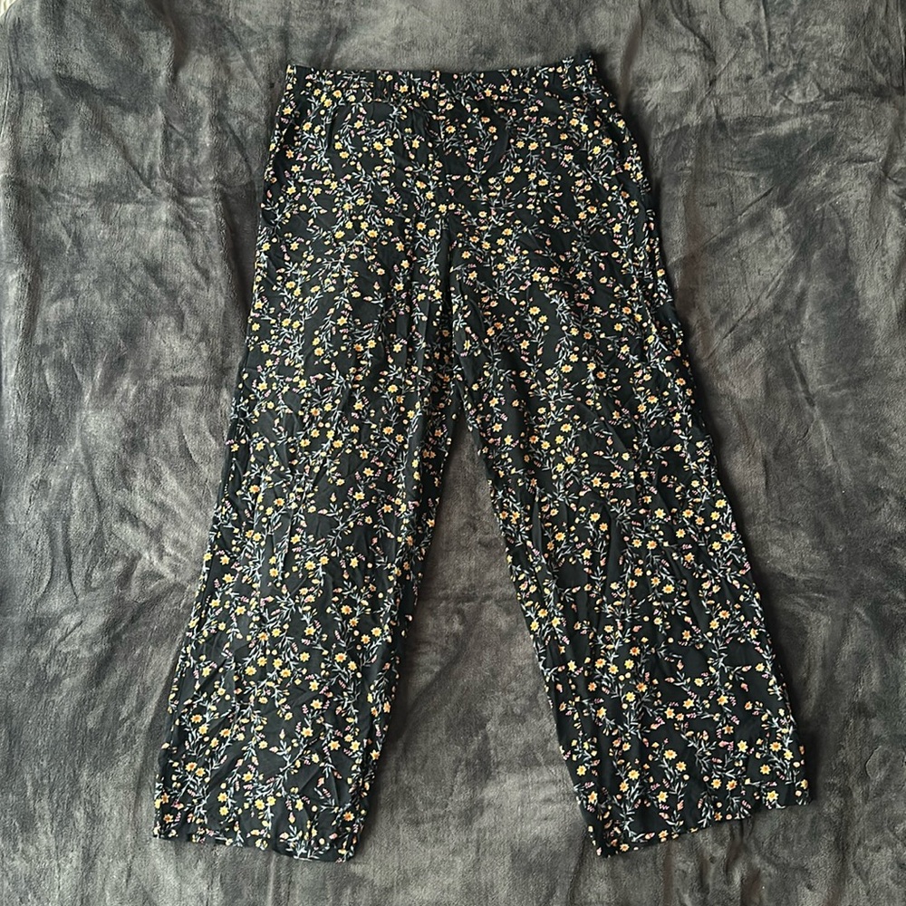Size XL Pink Republic Floral Pants